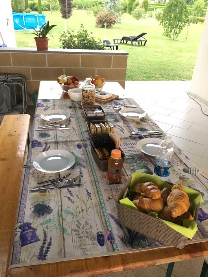 A Cjase Di Sandra Moruzzo Eksteriør billede